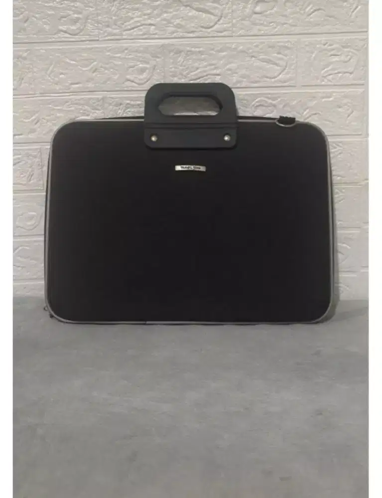 Tas dokumen travel time original no eiger