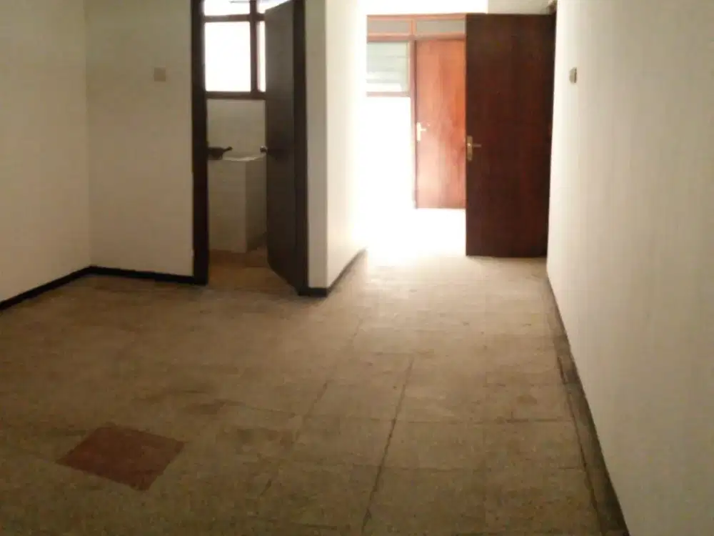 Lokasi Strategis Rumah Saronojiwo Surabaya Selatan bisa untuk Kantor dan Rumah Tinggal