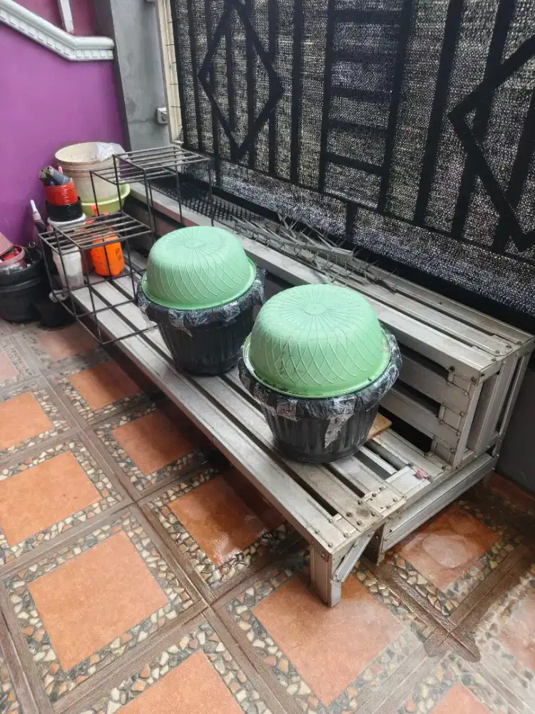 Rak bunga baja ringan 2 meter