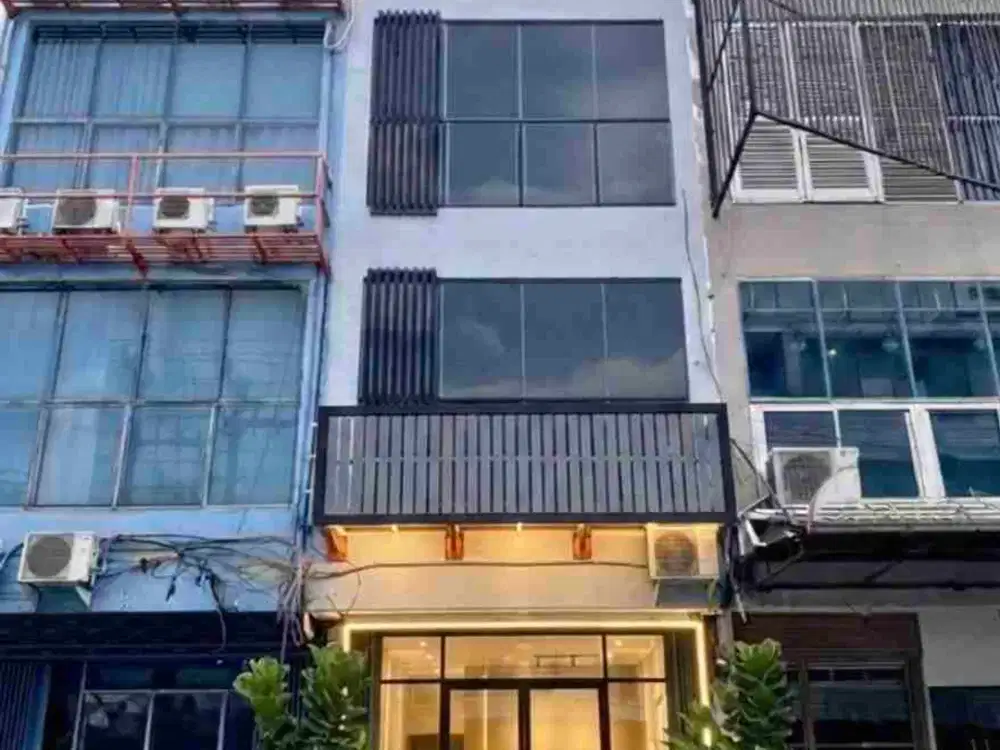 Ruko 4Lt Kokoh Modern Siap Pakai Jl. Manyar Kertoarjo Surabaya Dekat Samsat Manyar, Galaxy Mall, Kampus Unair