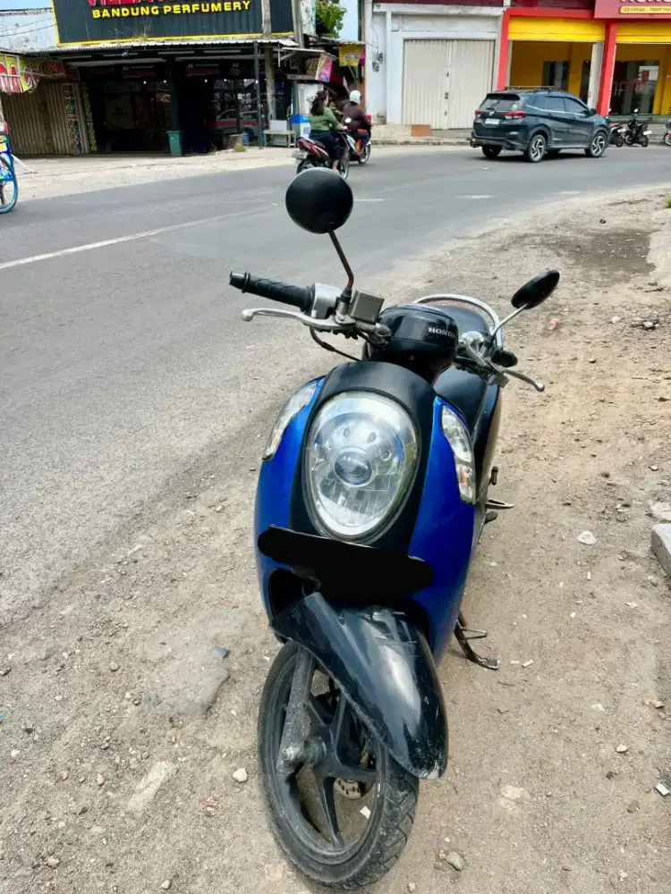 Jual Honda secoopy 2013