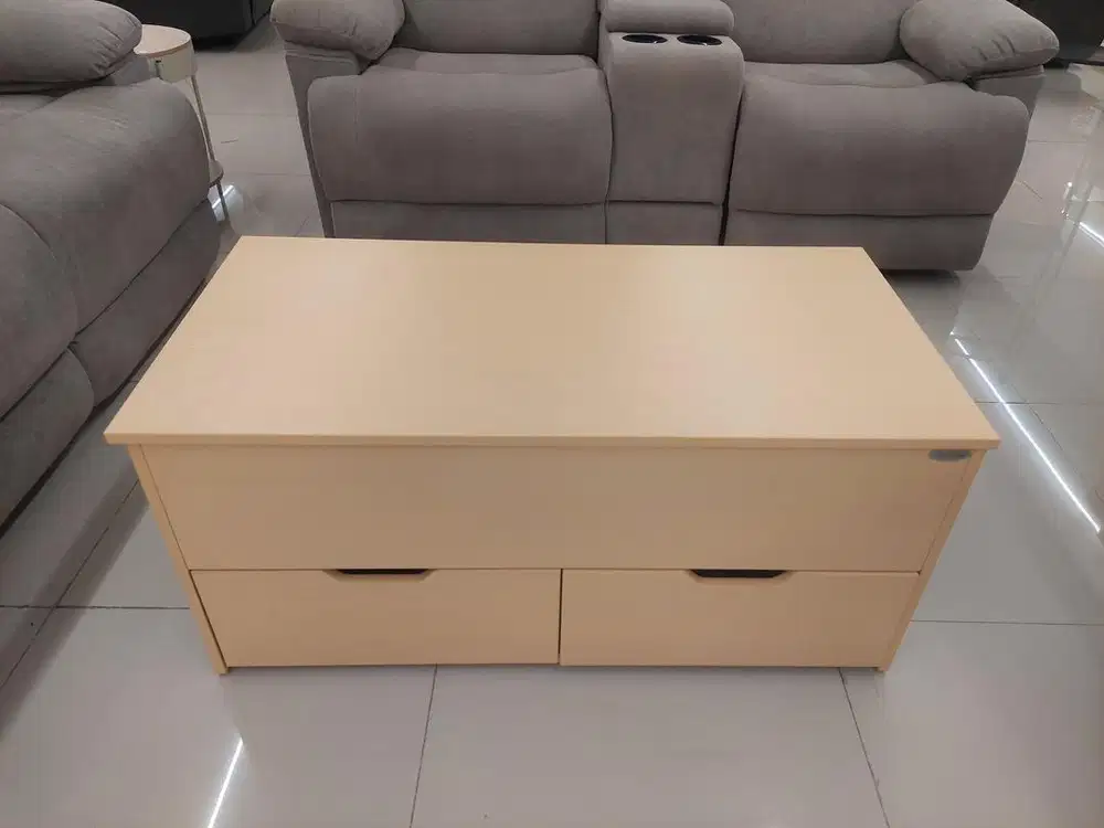 Hazen Coffe Table Oak