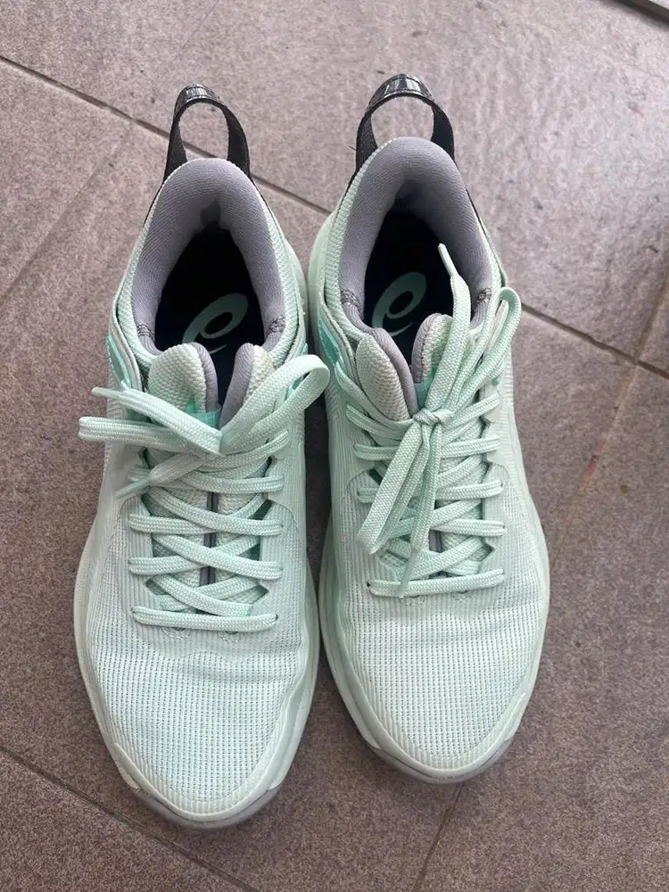 DI JUAL SEPATU ASICS GLIDE NOVA FF 4