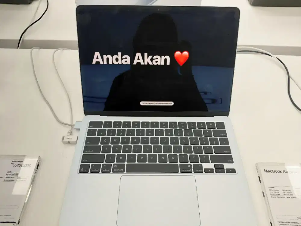 MacBook Air (13 inci)¹