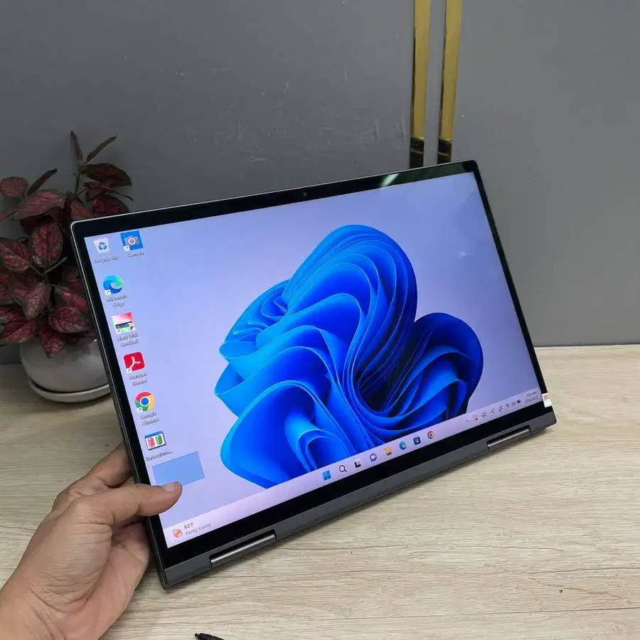 Laptop Lenovo Thinkpad Yoga X1 Core i7 Gen10 Layar 14inch N-ETM