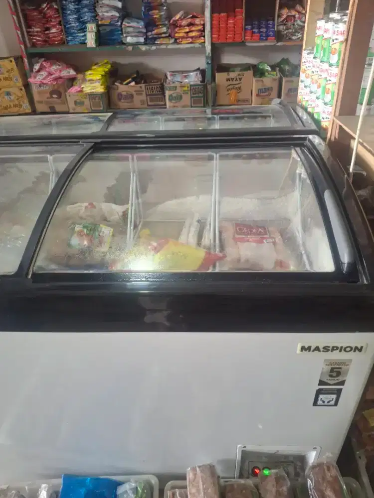 Di jual kulkas frozen, kulkas freezer bekas