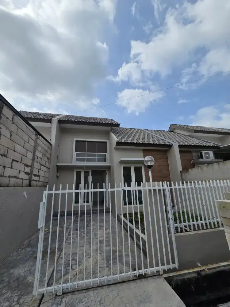 Rumah Alana Regency Tambak Cemandi Sidoarji