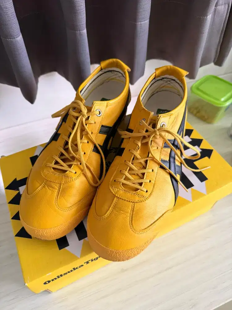 Sepatu Onitsuka Tiger Mexico 66 SD size 42