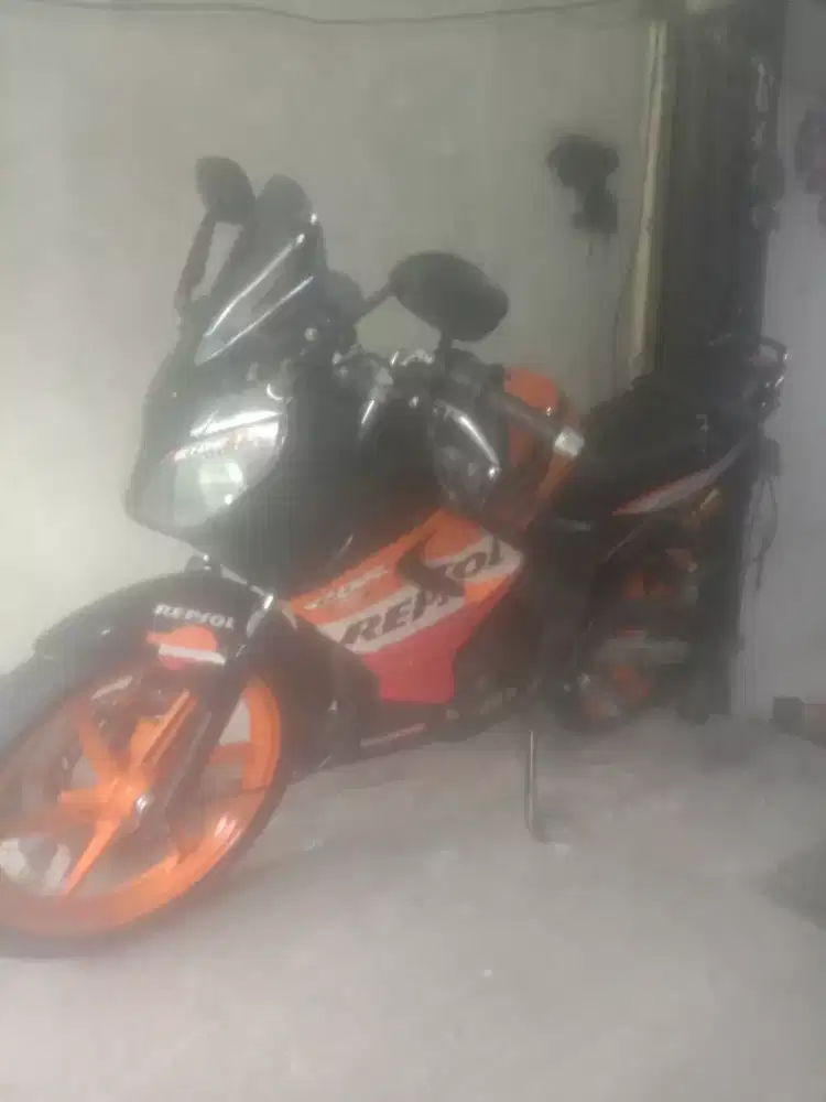 honda cbr 150 taun 2004