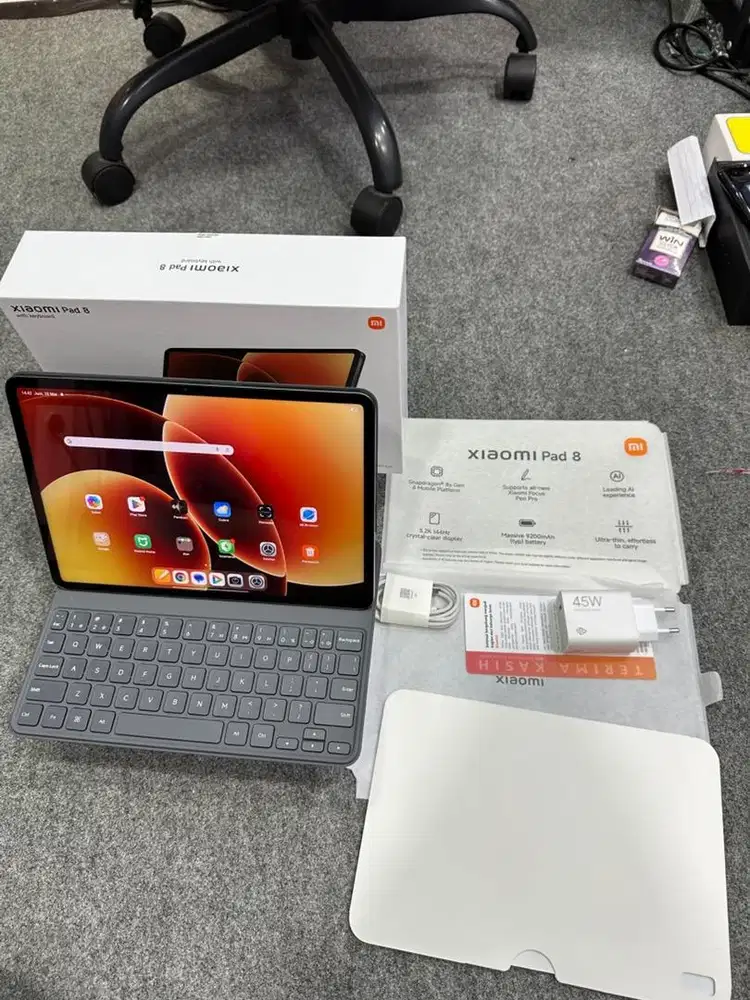 Xiaomi Pad 8 8/256Gb Fullset Original Pemakaian singkat + keyboard ori