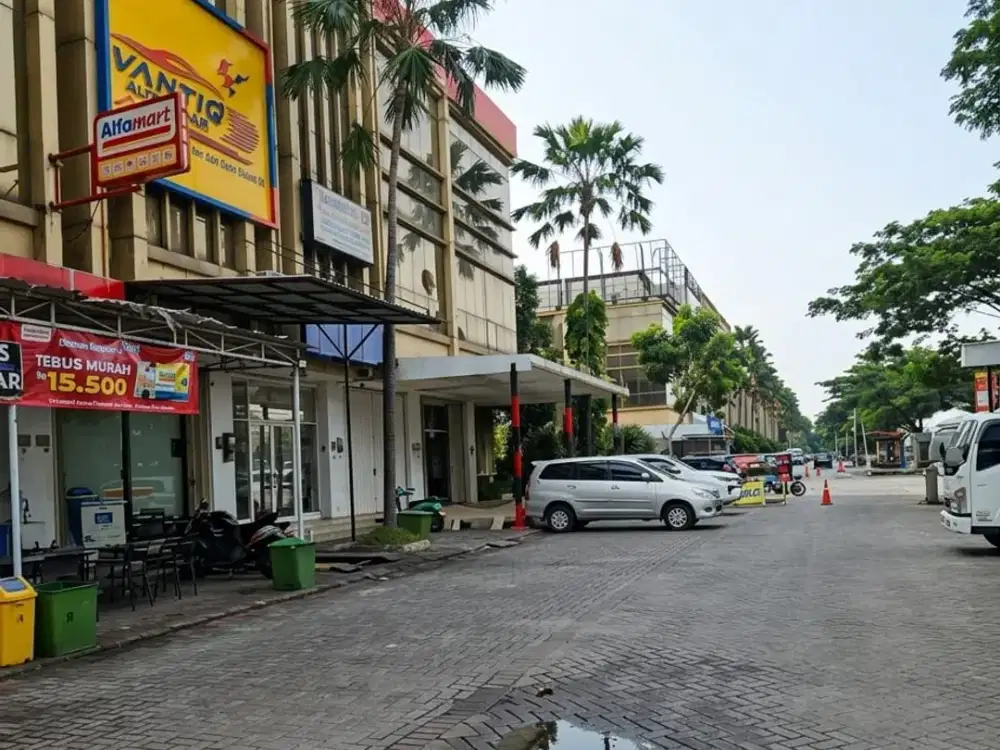 Ruko Venice 5 Gandeng Komersil Golf Lake, Cengkareng, Jakarta Barat