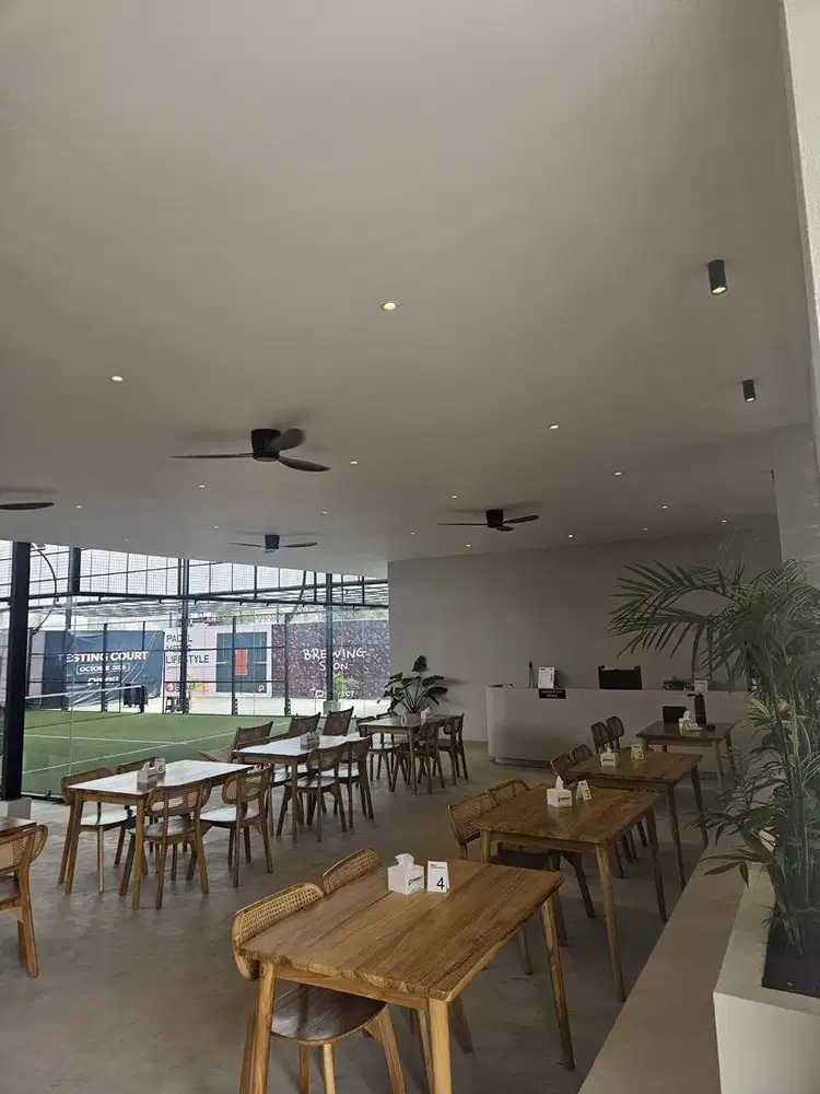 Dicari pegawai cafe kafe lapangan padel sidoarjo waru