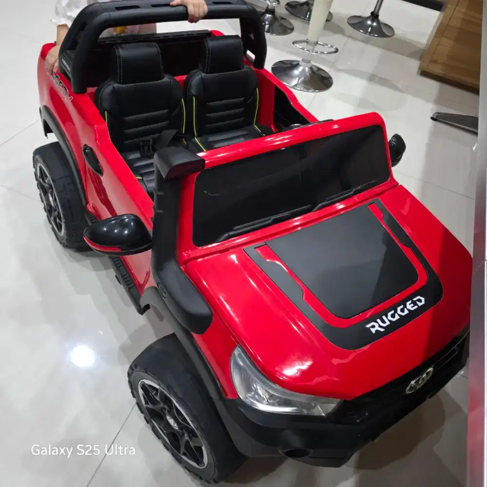 Jual maenan mobil ATV anak anak bekas pakai