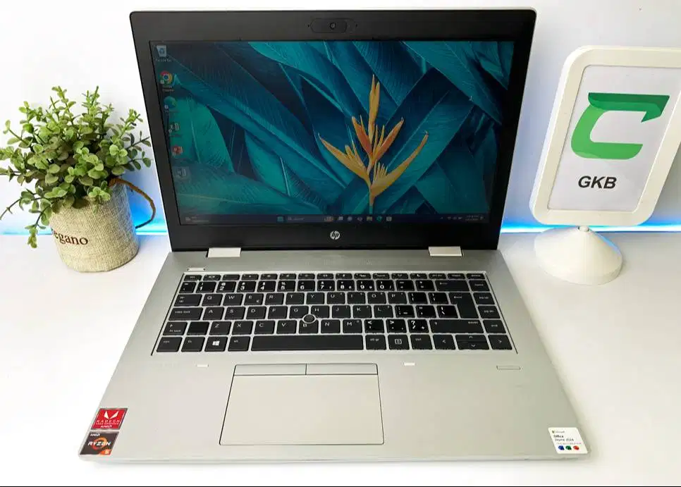 Laptop Hp Ryzen 5 Ram 8gb dual storage Ssd Hardisk keyboard backlight