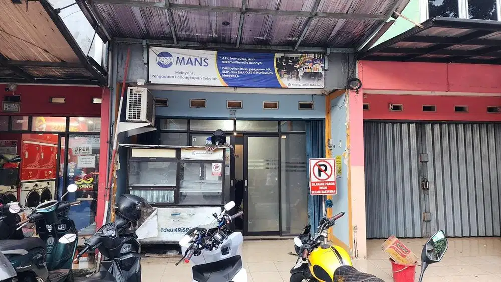 DISEWAKAN RUKO (bangunan komersil) LANTAI 1