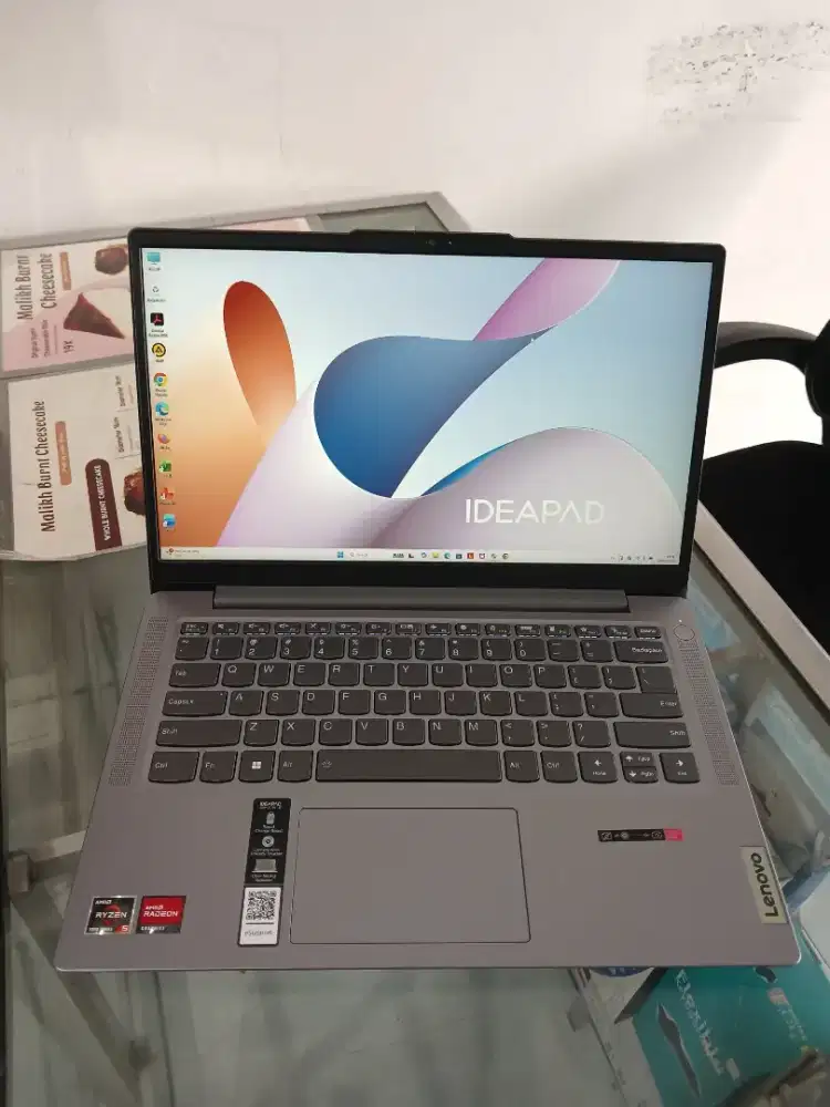 Laptop Lenovo IP Slim 3 Ryzen 5 5625U ram 16 Ssd 512 Garansi Resmi