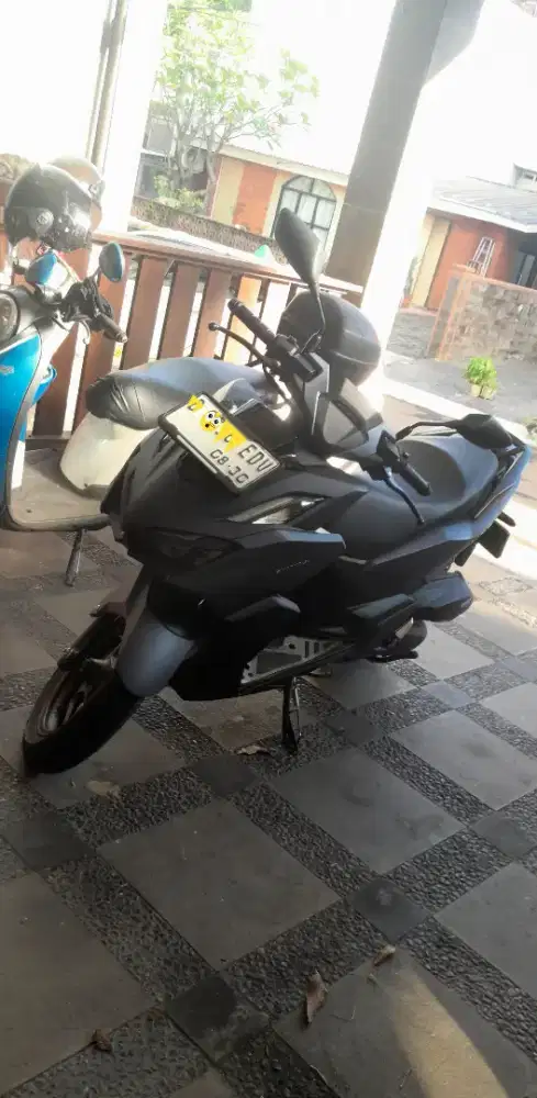 VARIO 160 ABS BIRU DONGKER