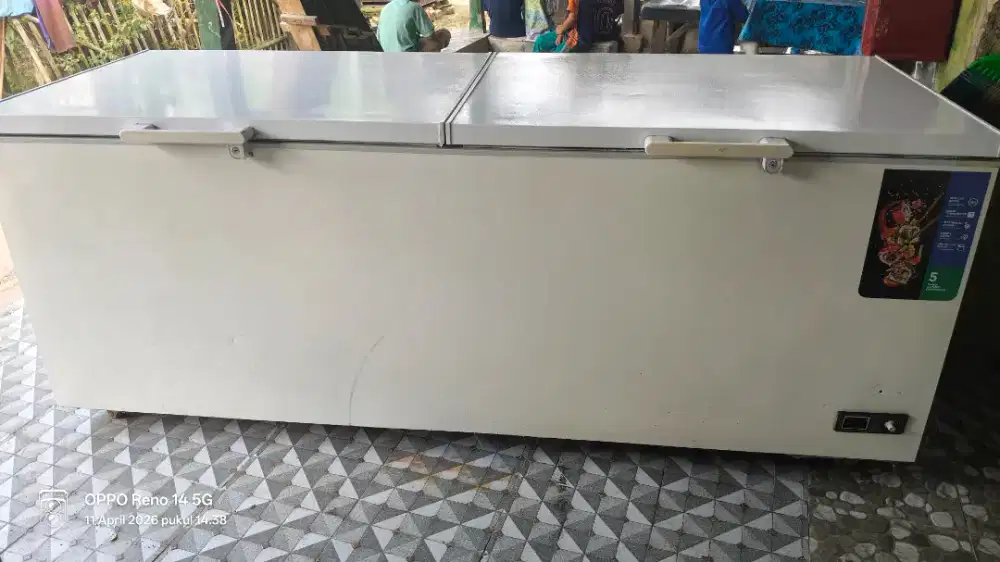 CHEST FREEZER RSA 1200LITER