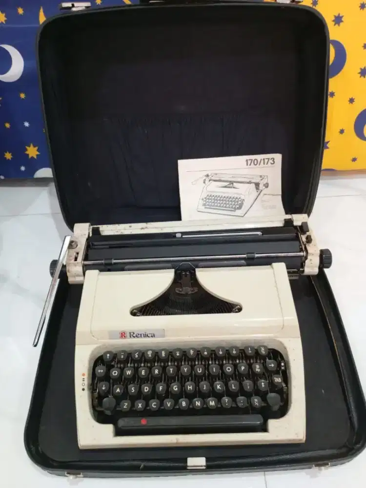 Jual mesin tik jadul