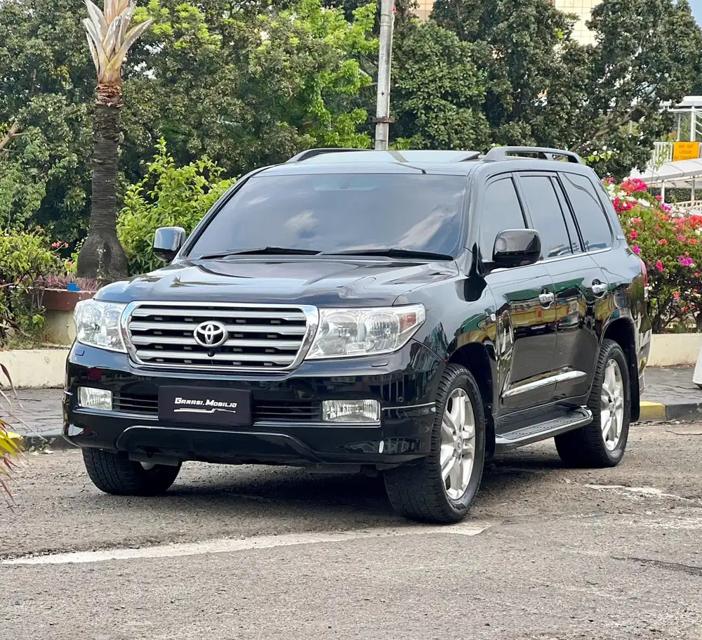 Toyota Land Cruiser ZX200 4.6 V8 Bensin 4x4 AT 2010 / Japan Edition