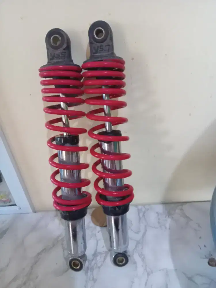 Sok yss sepasang bekas .