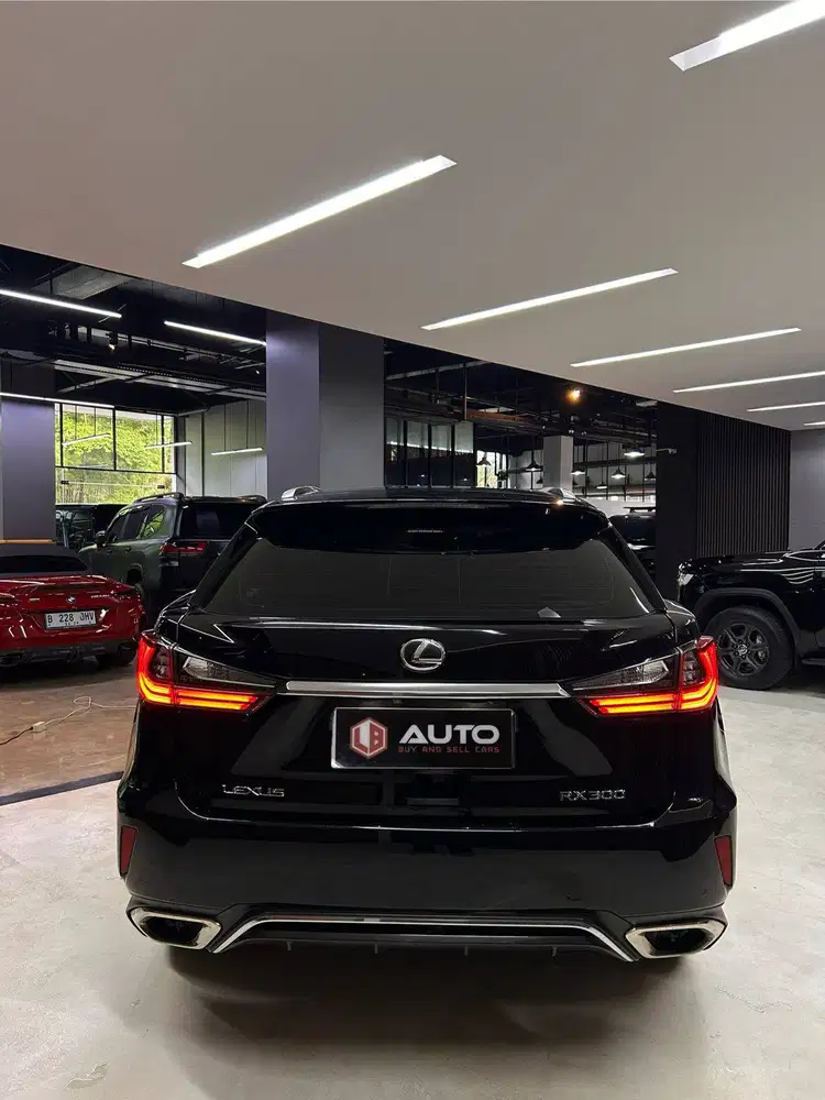 Lexus RX300 RX300T F-Sport 2018 Hitam Km53rb B2008GH