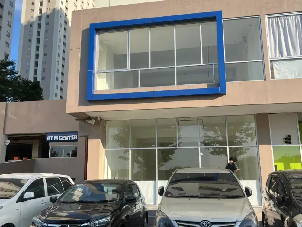 di sewakan tokan/ ruko educity pakuwon city