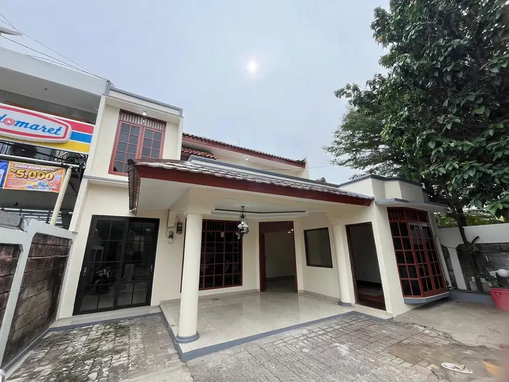 Rumah di sewakan lokasi strategis daerah tangerang selatan