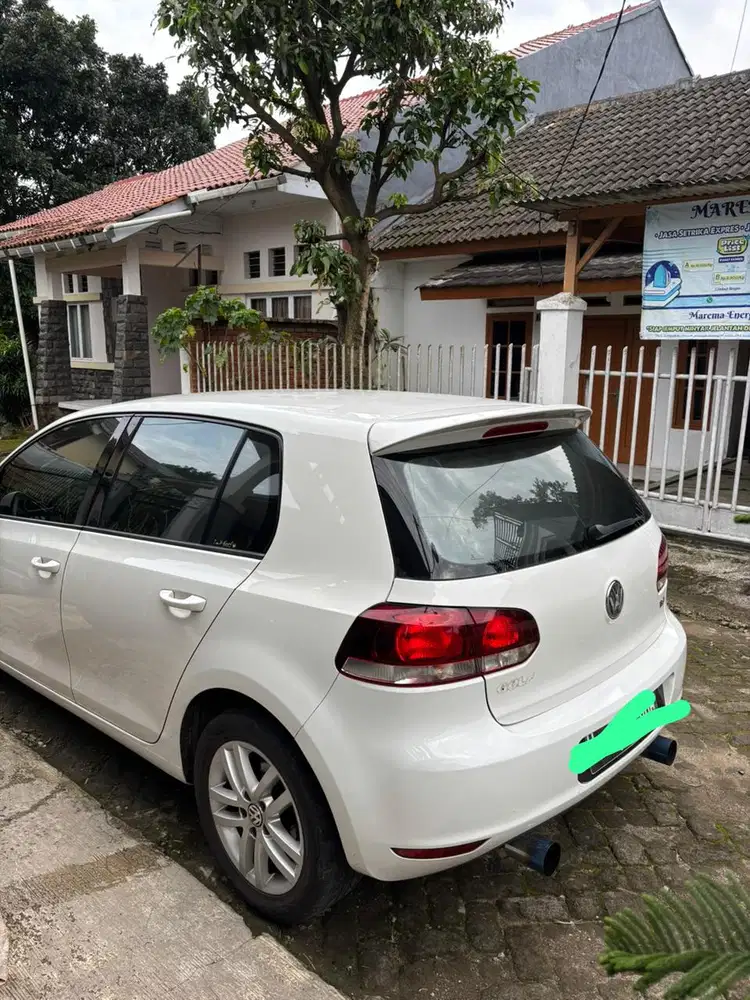 Volkswagen Golf 2011 Bensin