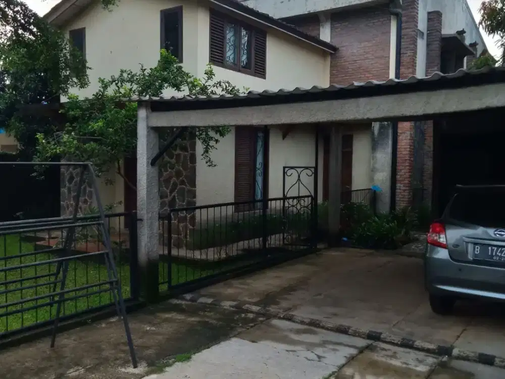 Rumah LT 550 Hadap Timur 10 Mnt ke Living Pamulang Siap KPR J-46123