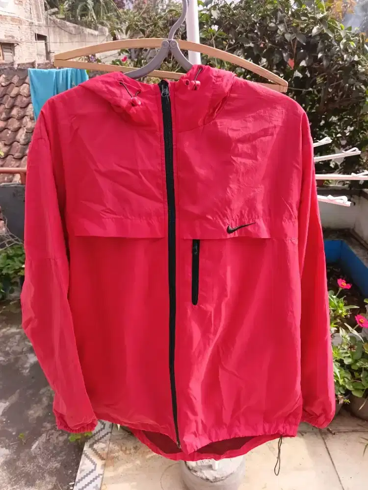 Jaket running nike ori