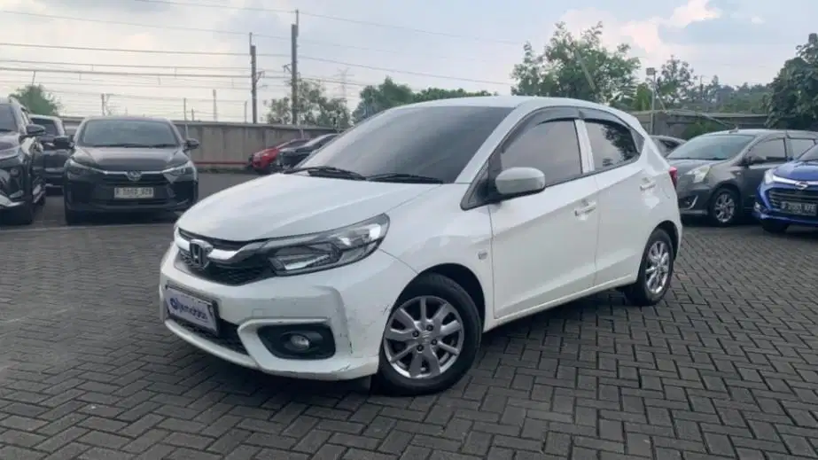 DP RENDAH Honda Brio Satya 1.2 E Bensin-AT 2019 FFF