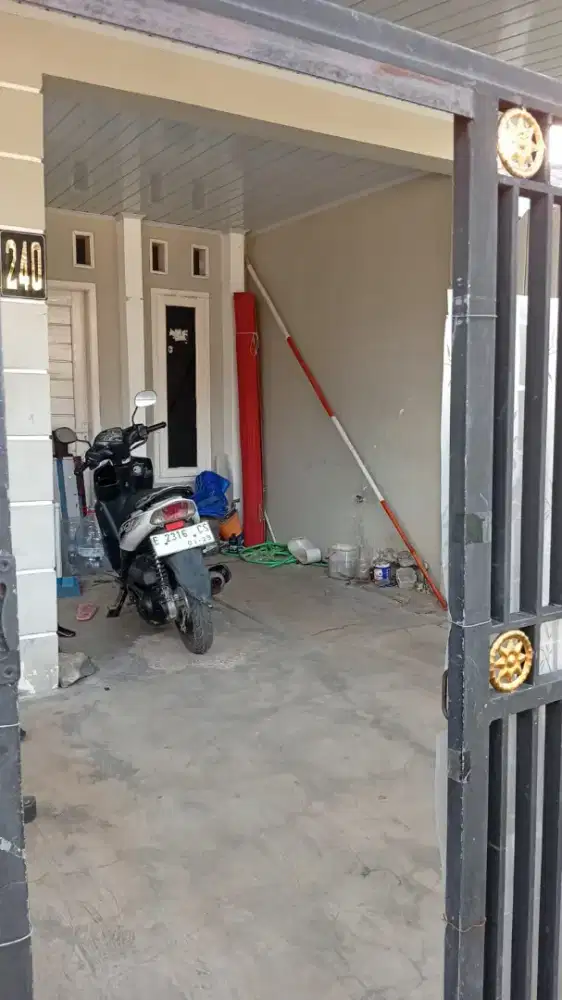 Jual rumah siap huni