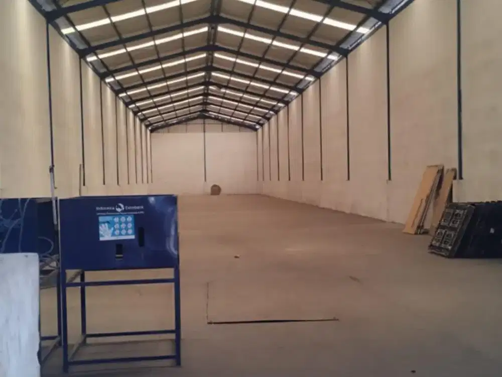 Rare! Gudang Besar Kamal Muara - Super Strategis