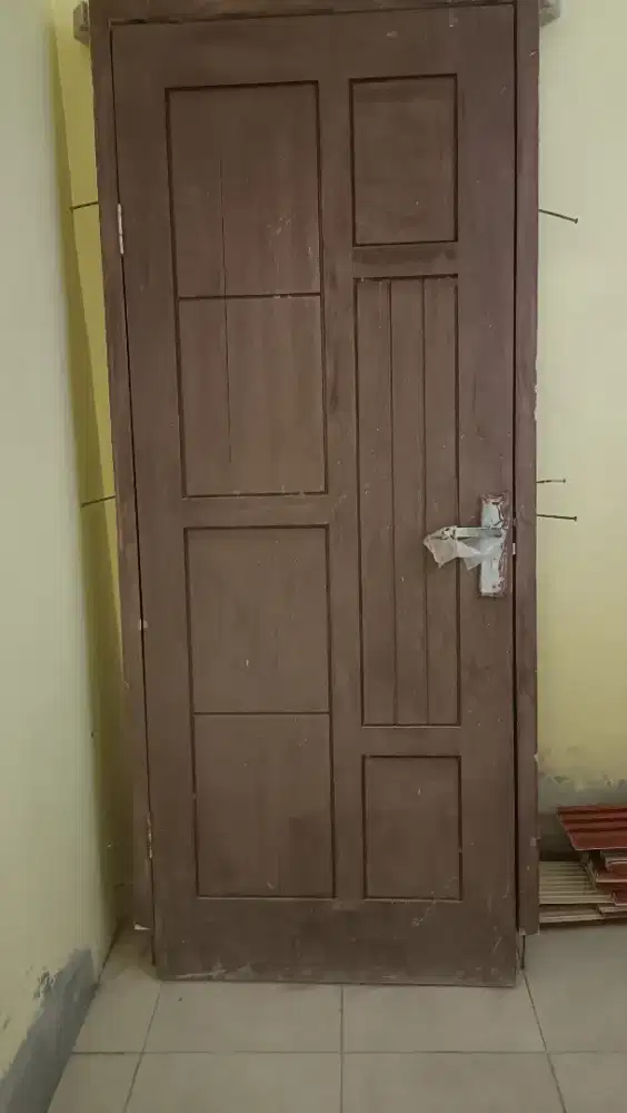 Kusen + pintu + kunci