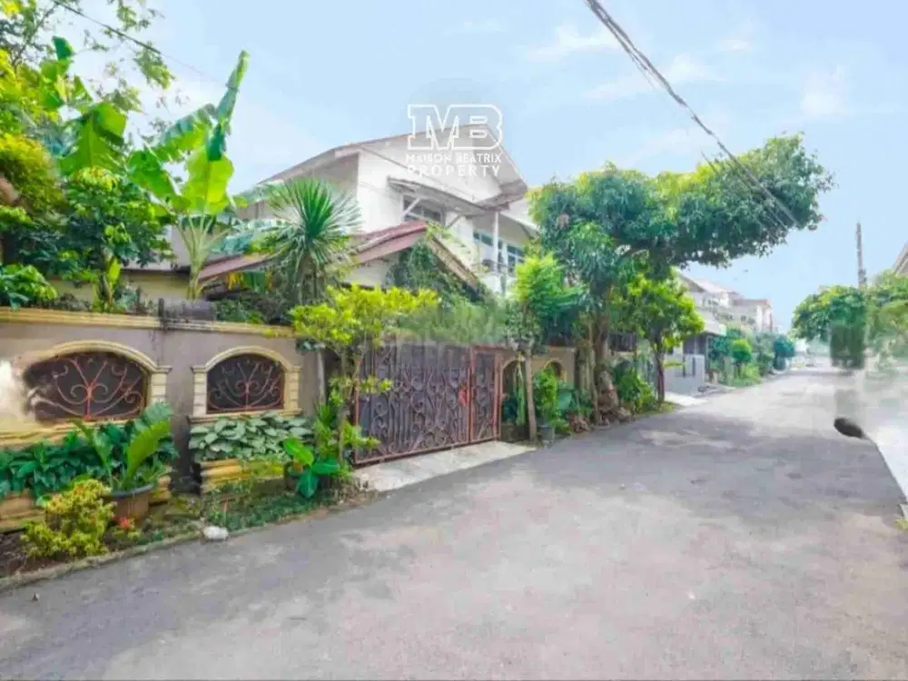 DIJUAL RUMAH TERAWAT DG ONE GATE SISTEM, LOKASI STRATEGIS PAMULANG TANGSEL