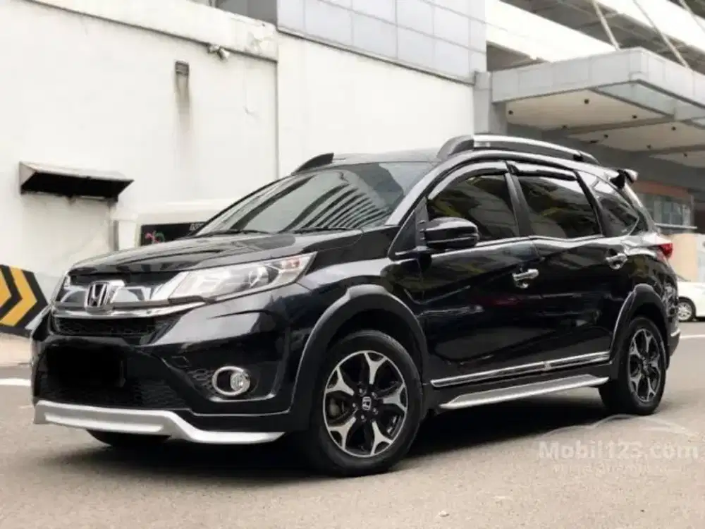 Rental Mobil Terpercaya Siap Antar Jemput