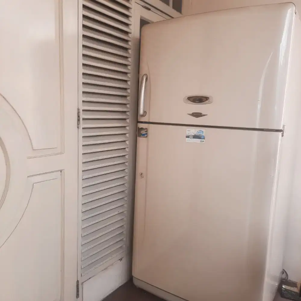 KULKAS 600RIBU DAEWOO 780 LITER 600RIBU NET NO NEGO HIDUP TIDAK DINGIN