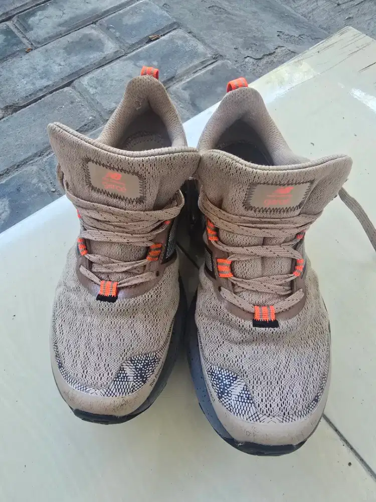 Sepatu TrailRunning no.40 Ori