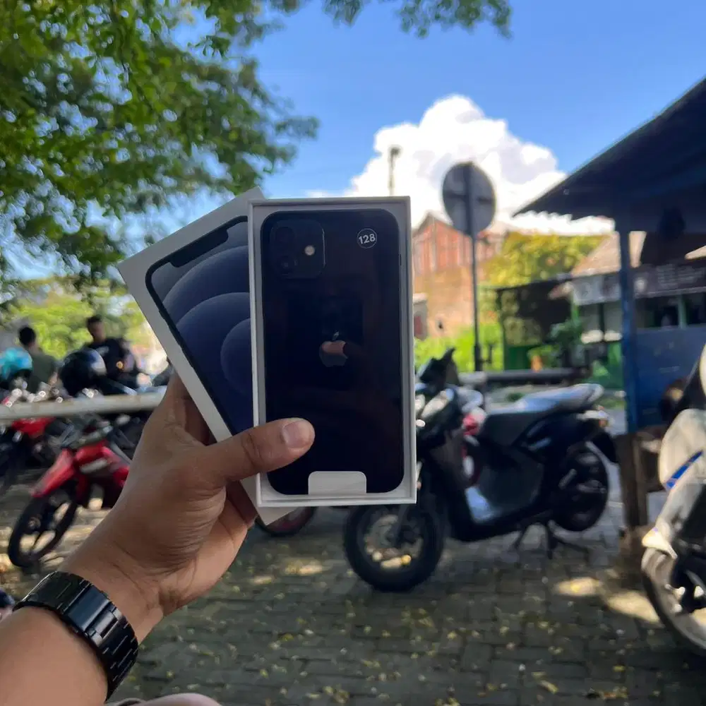 iPhone 12 128GB Black resmi ibox