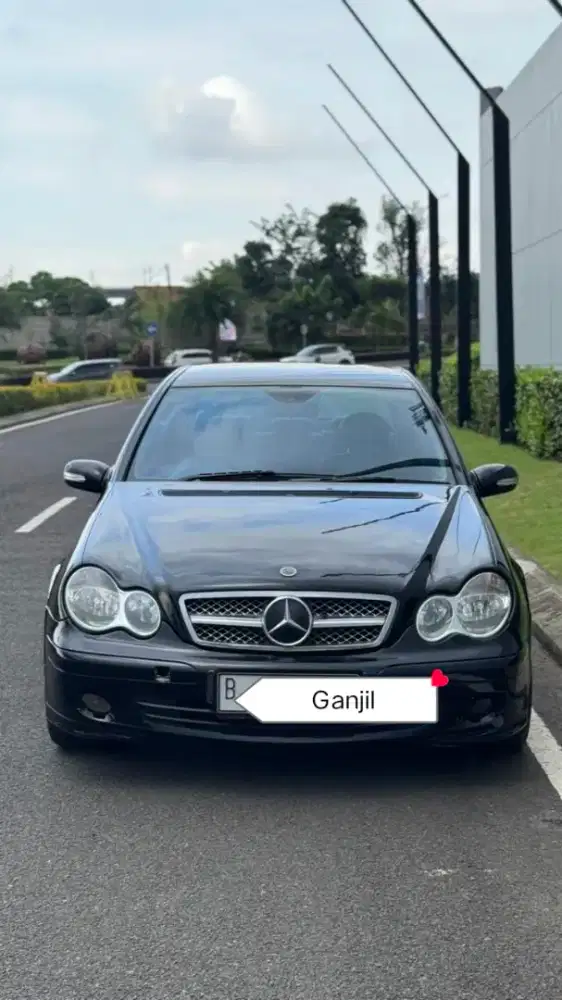 Dijual cepat! W203 C240 2005