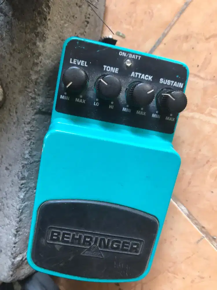 Behringer Cs 400 Compressor Sustainer