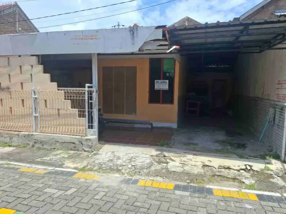 DI JUAL RUMAH
KEL. : MANISREJO
KEC. : TAMAN
KAB  : MADIUN