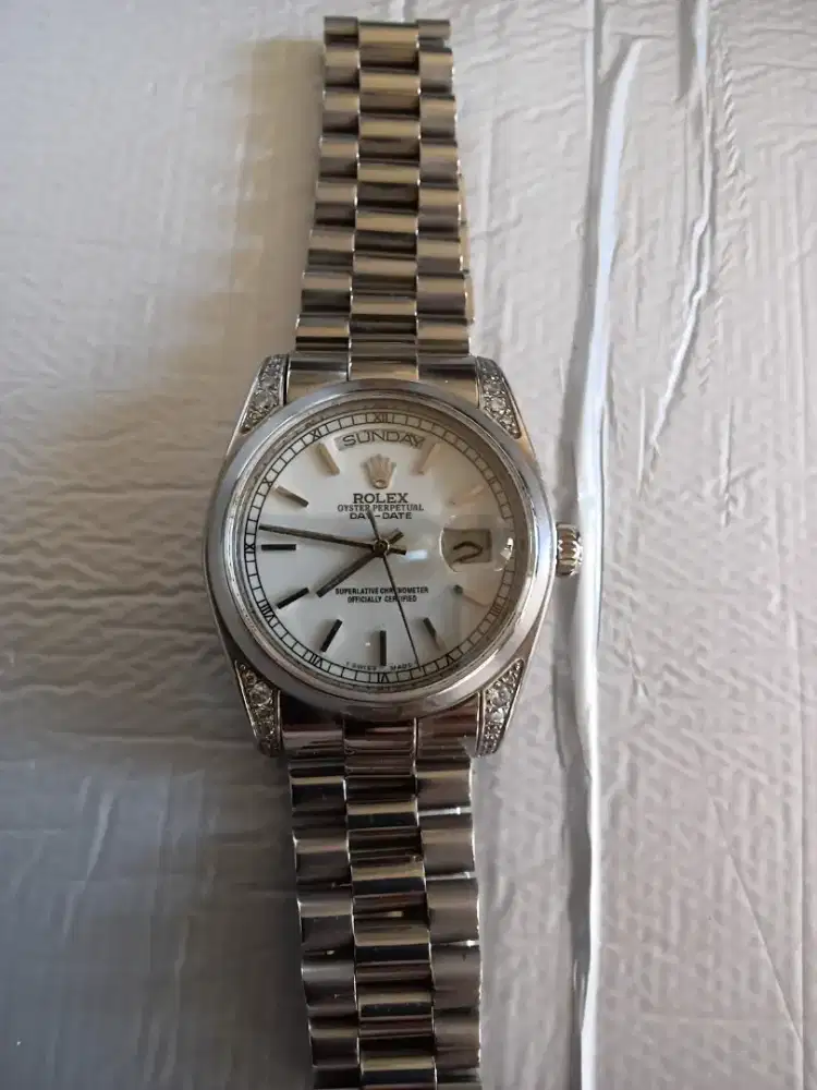 Jam rlx by jf day date white dial