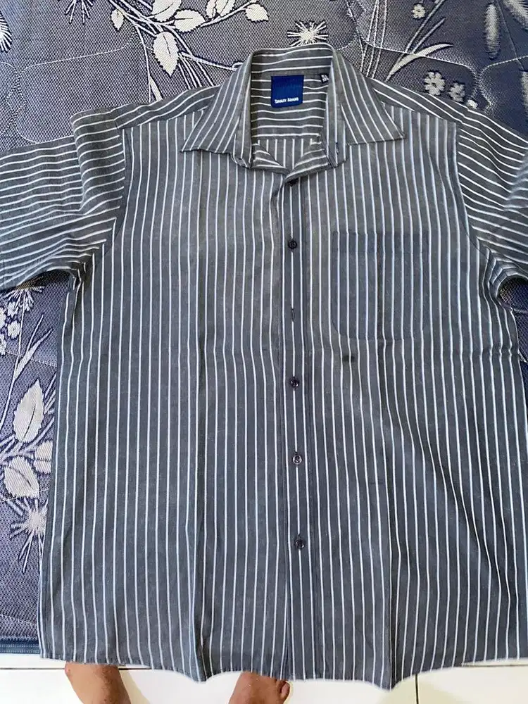 Kemeja Pria Stanley Adams