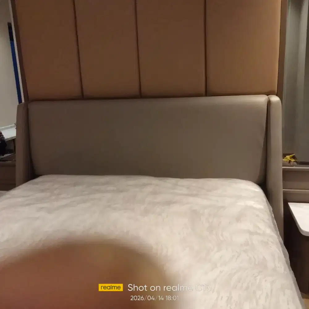 Buat hard board ranjang dan ganti bahan