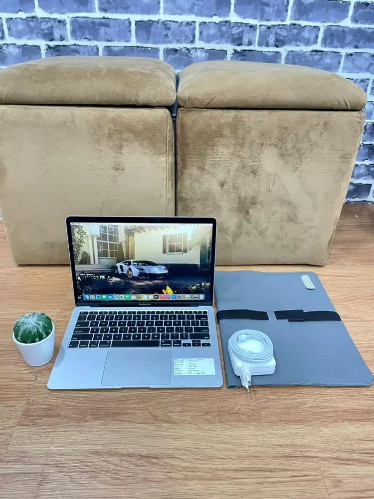 Macbook Air Retina 13-inci 2020