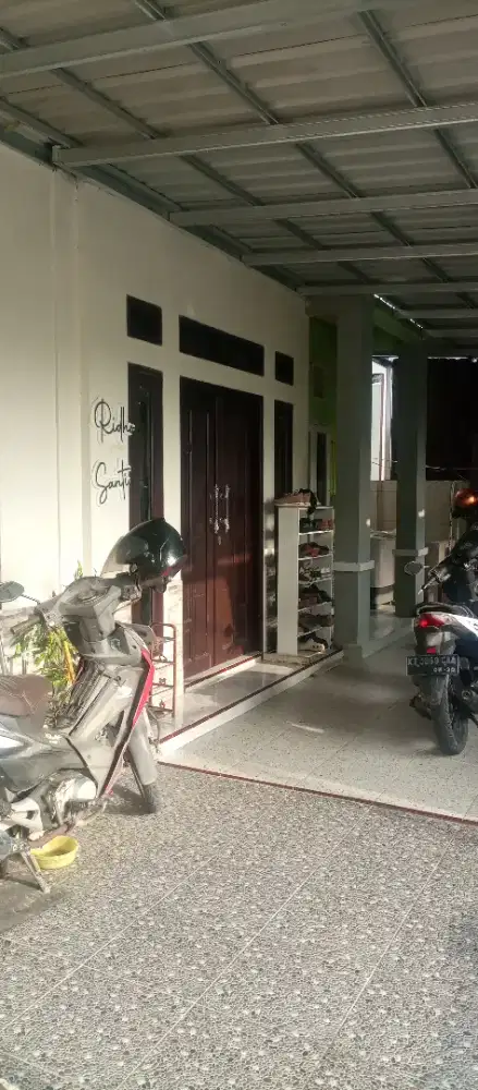 Rumah Dijual santai