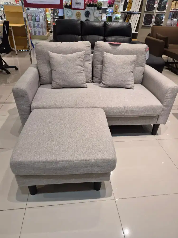 Sofa 2 s + ottoman Tavor