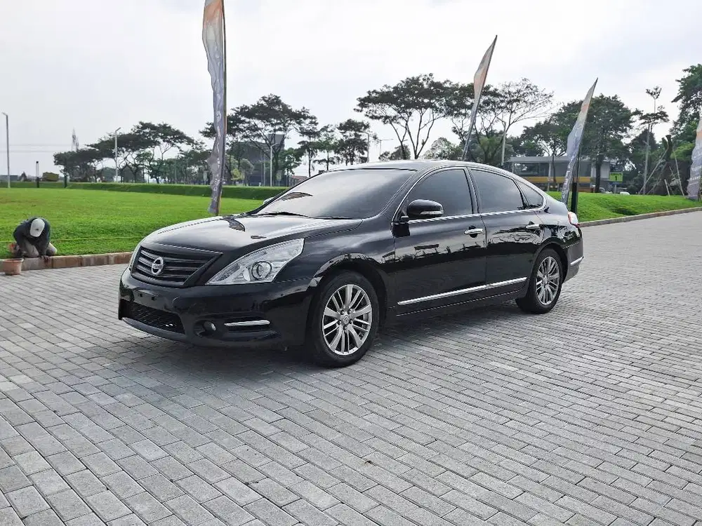 NISSAN TEANA 2.5 CVT V6 2012 KILOMETER ANTIK TERMURAH KONDISI PERFECT